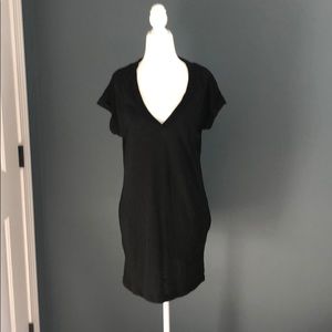 Black Vici t-shirt dress with pockets